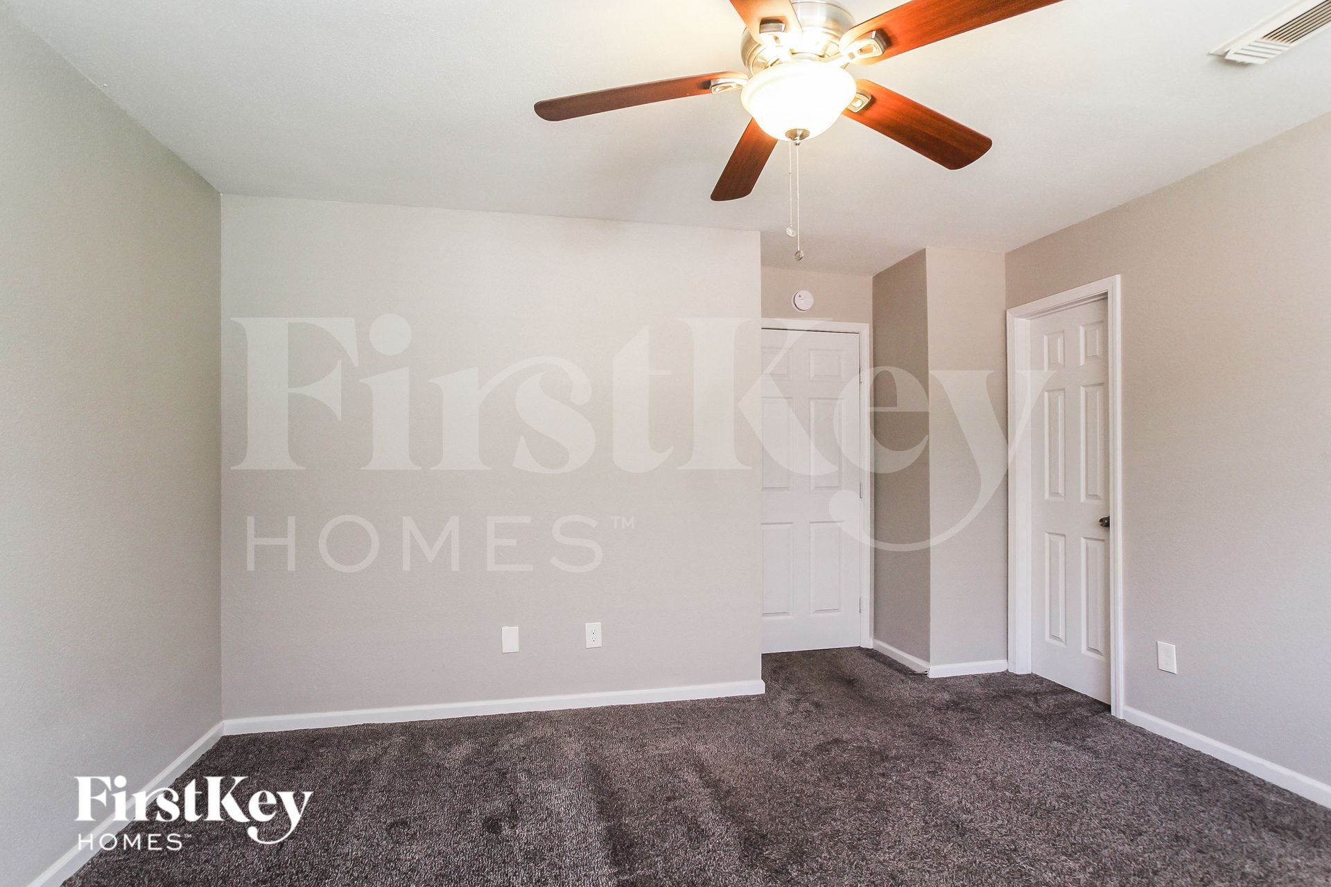 Building Photo - 14530 County Cress Dr