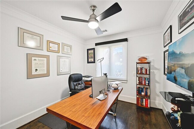 Building Photo - 1108 Briar Cove Cir