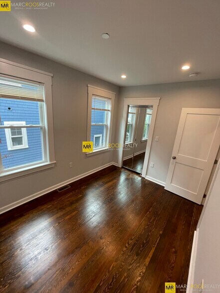 Building Photo - 31-33 Raymond Ave. Unit 33-2