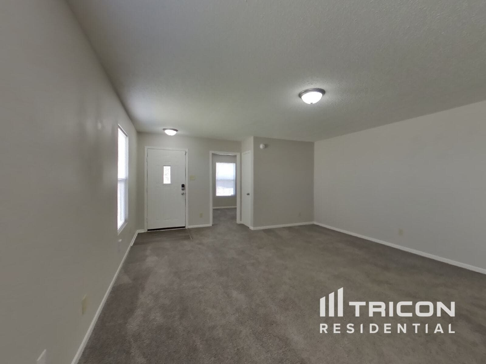 Building Photo - 2604 Woodfield Blvd