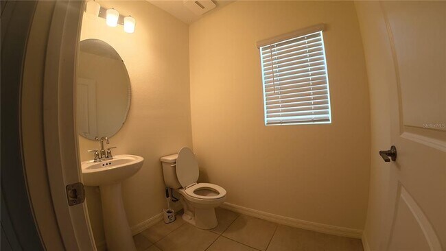 Building Photo - 282 Amber Way