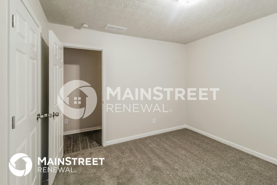 Building Photo - 3894 Fieldway Rd