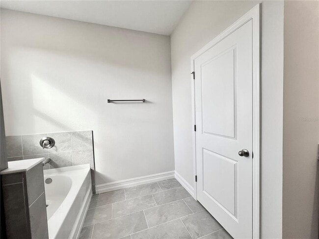 Building Photo - 32303 Rosepine Blvd