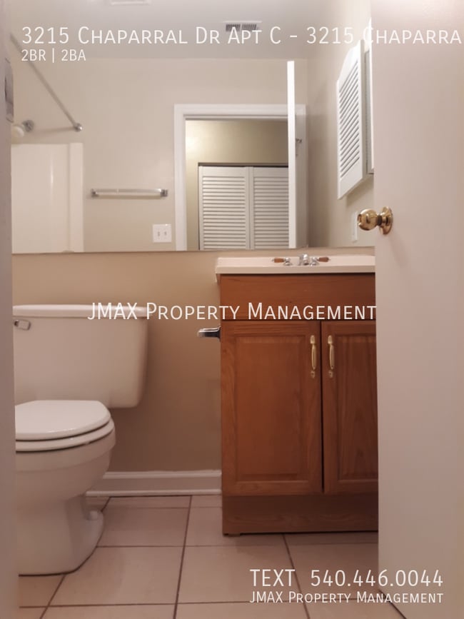 Building Photo - 3215 Chaparral Dr