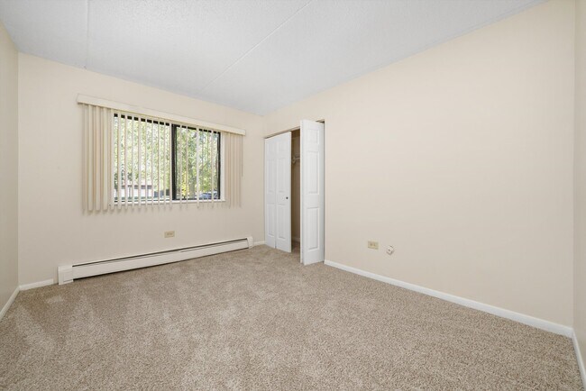 Building Photo - 7305 Tiffany Dr