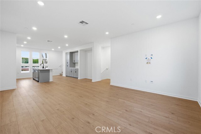 Building Photo - 11741 Rose Dr