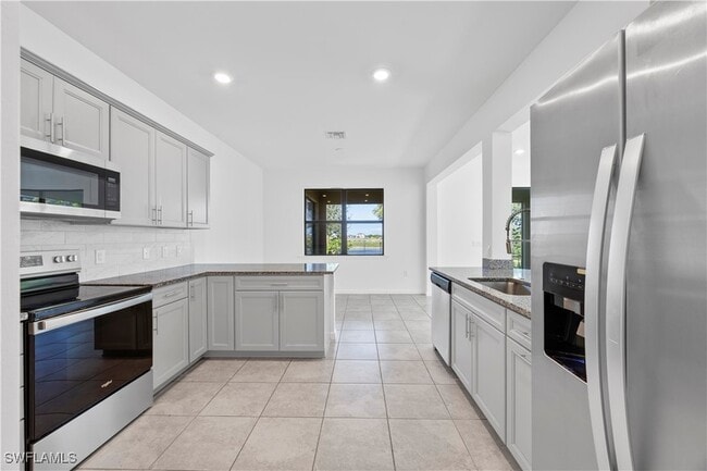Building Photo - 4583 Lamaida Ln