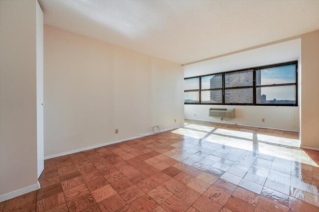 Building Photo - 7000 JFK Blvd E