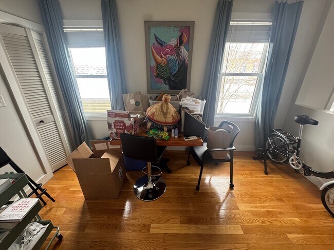 Building Photo - 9 Harding St