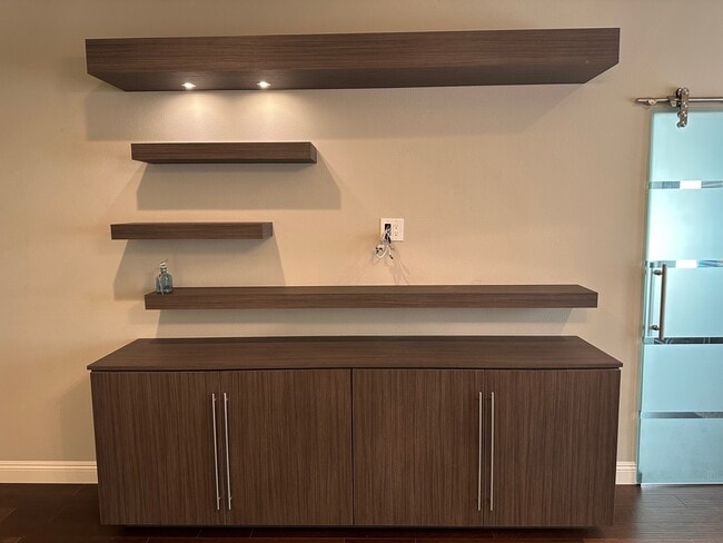 Building Photo - 3321 View Ridge Drive