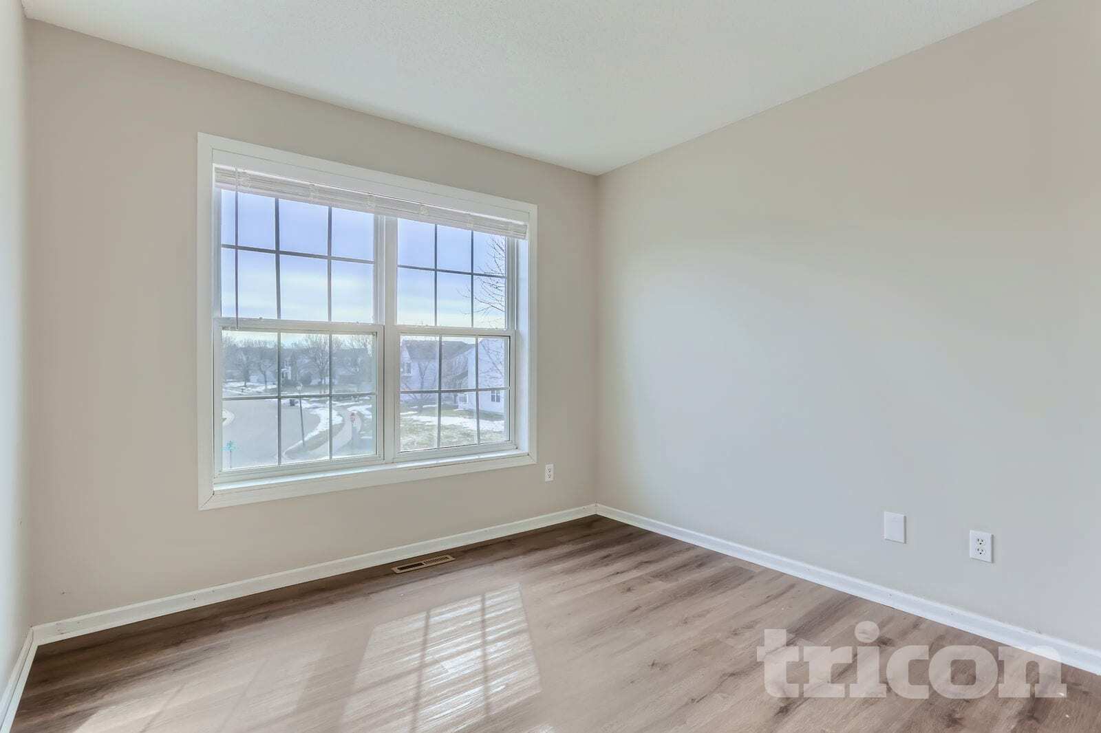 Building Photo - 10065 42nd St NE