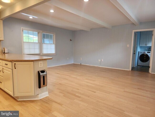 Building Photo - 13201 Moss Ranch Ln