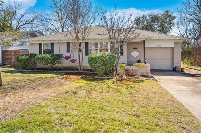 Primary Photo - 621 Ridgedale Dr