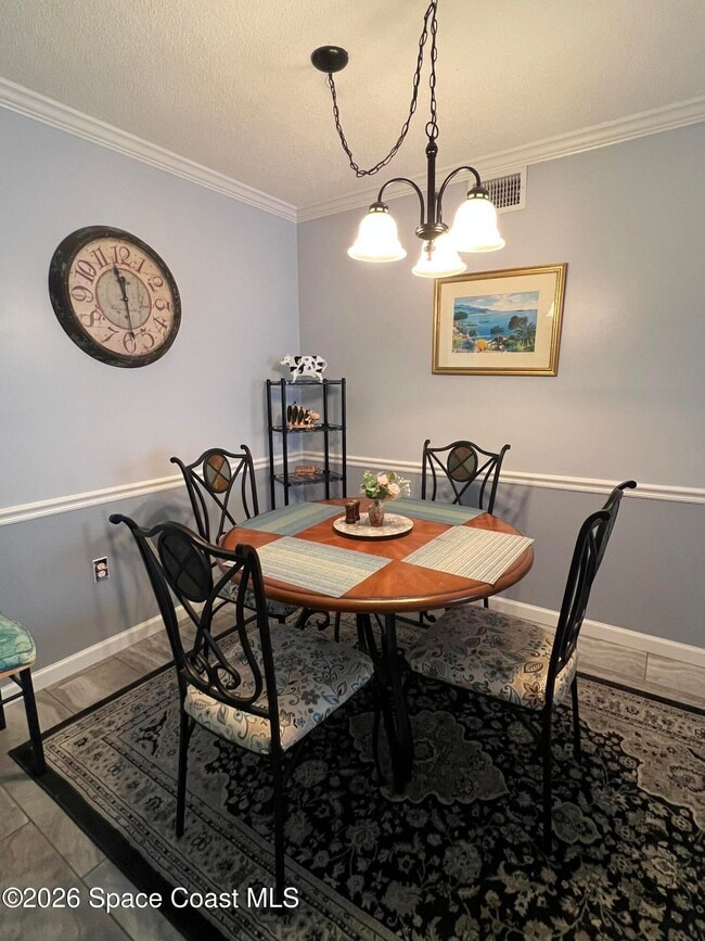 Building Photo - 190 E Olmstead Dr