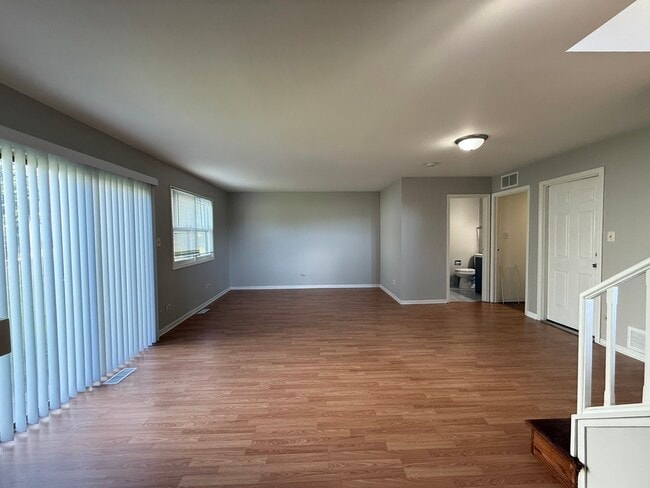 Building Photo - 371 Payson Cir