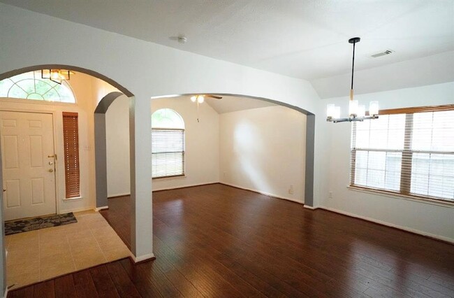 Building Photo - 13127 Candlewood Glen Ln