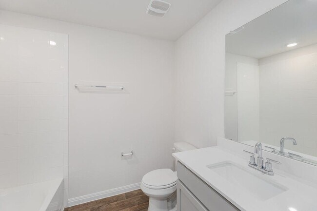 Building Photo - 21012 Abigail Fillmore Rd