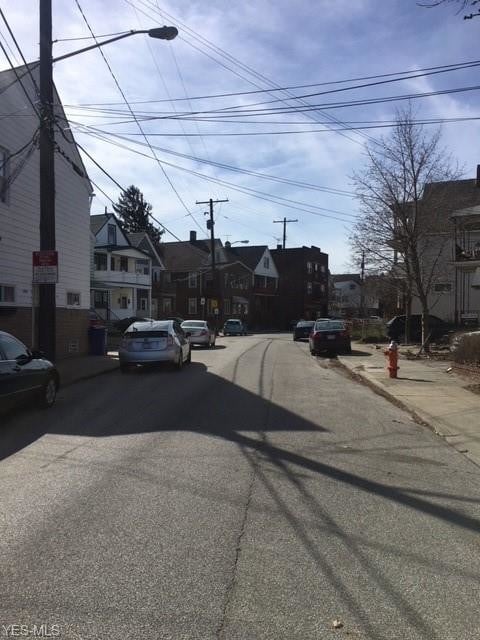 Building Photo - 1905 Coltman Rd