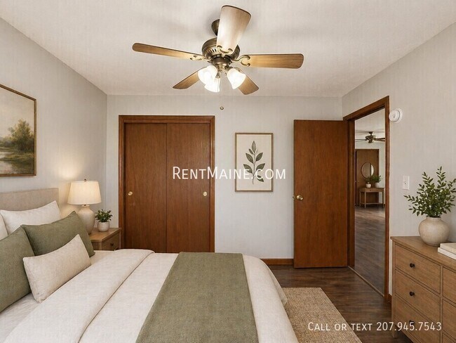 Building Photo - 6 Hartley St