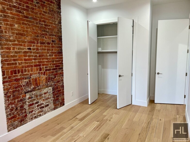 Building Photo - BEDFORD AVENUE