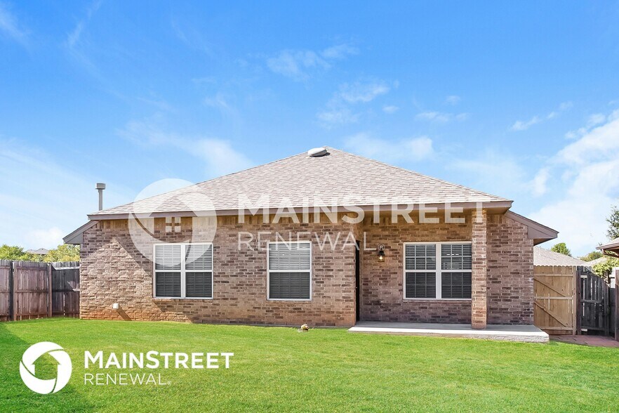Building Photo - 9604 Wessex Dr