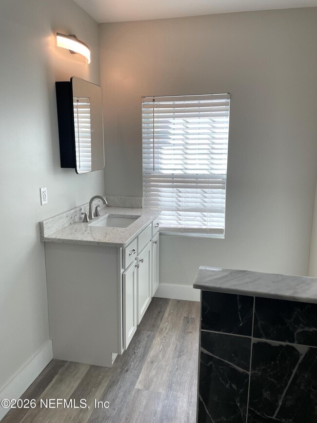 Building Photo - 62 Dumas St