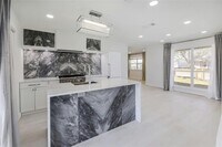Building Photo - 8505 Spearman Dr