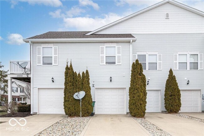 Building Photo - 12205 Bubbling Brook Dr