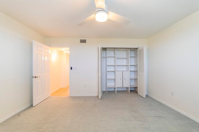 Building Photo - 8090 A1A S