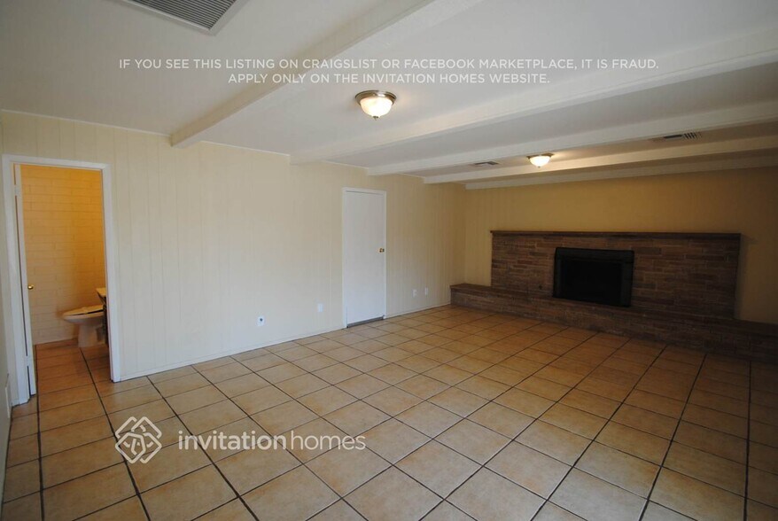 Building Photo - 6012 W Medlock Dr