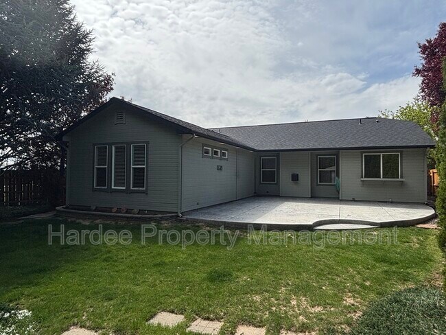 Building Photo - 2354 E Mugo St