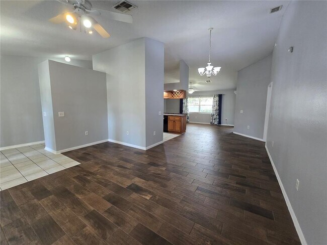 Building Photo - 3901 Laurel Branch Ct