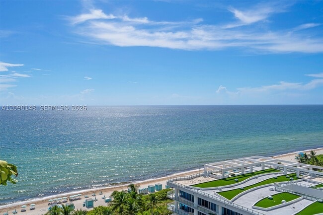 Building Photo - 6801 Collins Ave