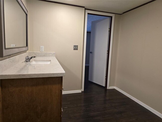 Building Photo - 309 N Buffalo Ave