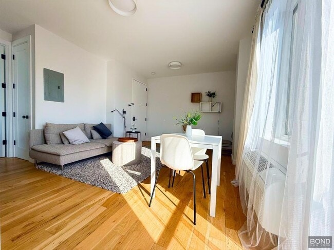 Building Photo - 1 bedroom in NEW YORK NY 10009