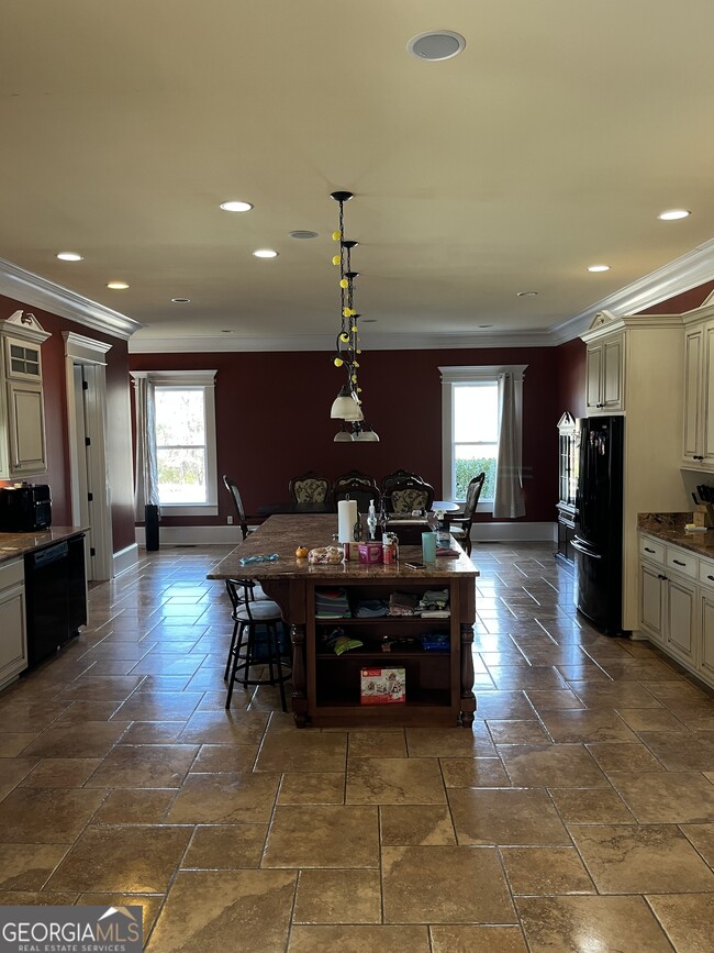 Building Photo - 87 Ridgeview Ln