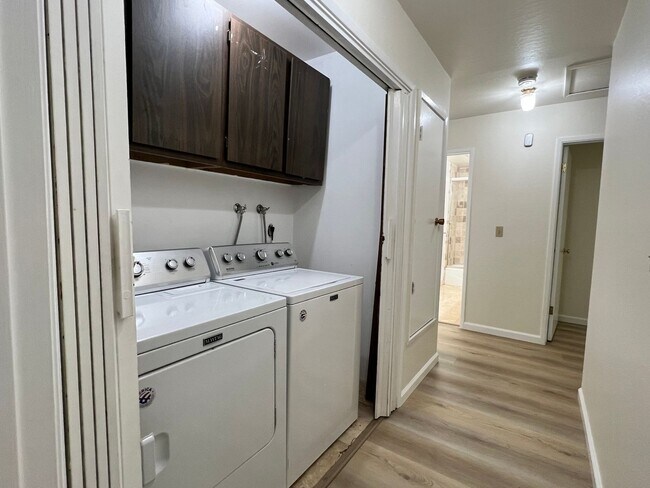 Building Photo - Excellent Downtown Palo Alto Single Story ...