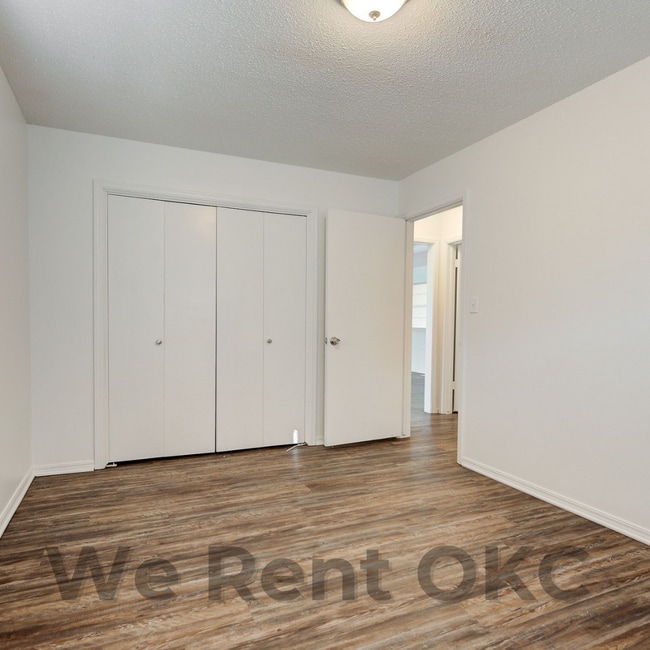 Building Photo - 1332 SW 77th Pl