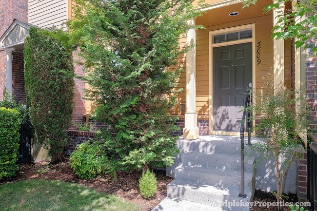 Building Photo - 5809 NE Orenco Gardens Dr