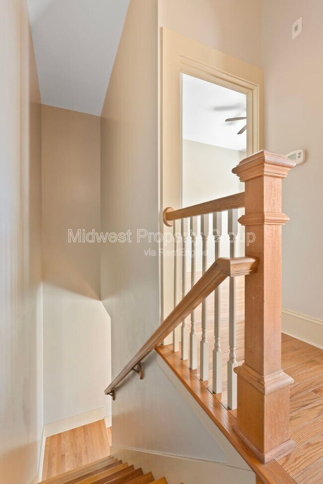 Building Photo - 4244 Chouteau Ave