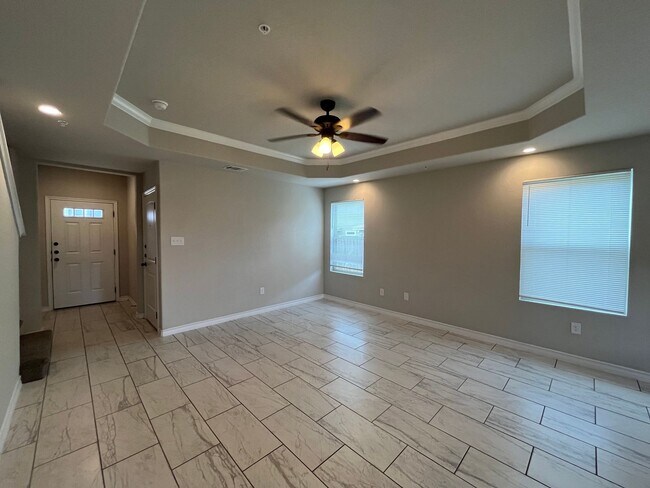 Building Photo - 6310 Luglio Ln