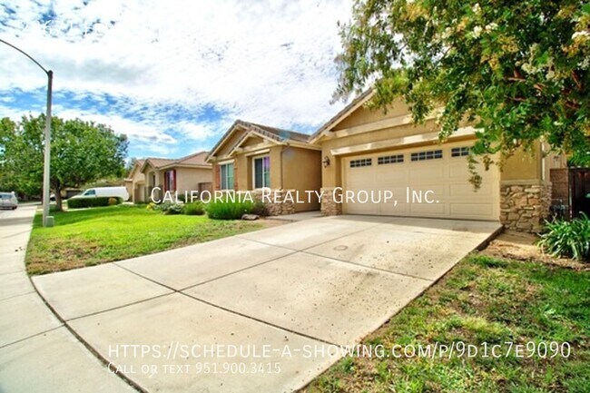 Building Photo - 28671 Fern Glen Cir