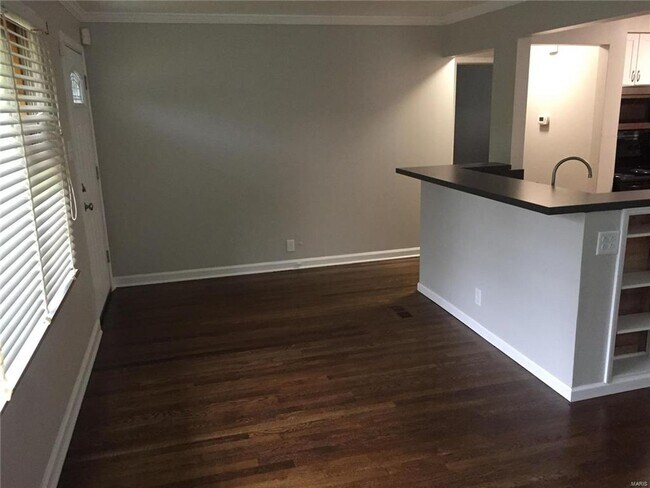 Building Photo - 1509 Comet Dr