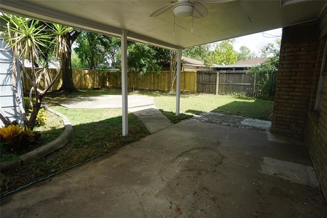 Building Photo - 16614 Cairnway Dr