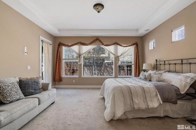 Building Photo - Damont Ranch Townhome Available to Lease Now