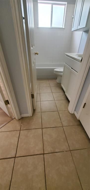 Building Photo - 8617 Talyne Chaise Cir