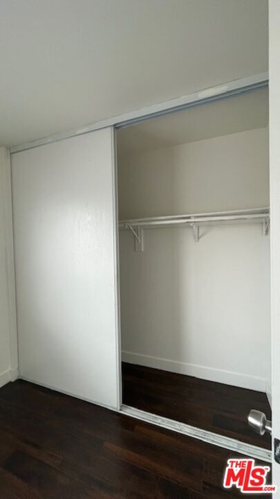 Building Photo - 639 Alexandria Ave