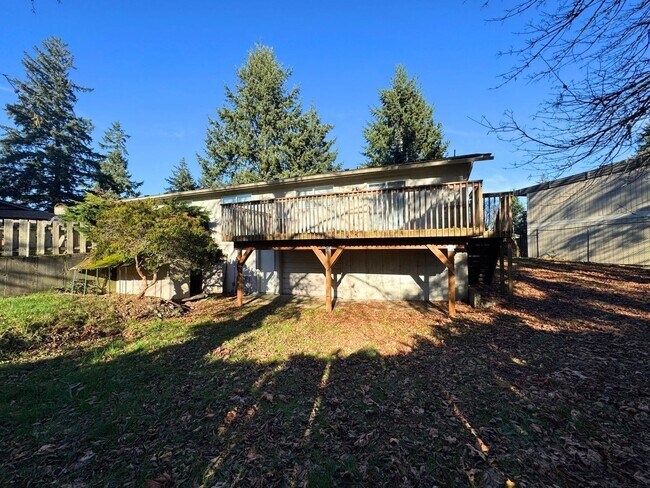 Building Photo - Call - 4502 &amp; 4504 (Olympic Group)