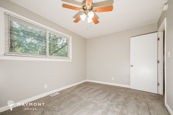 Building Photo - 4117 Oakridge Dr