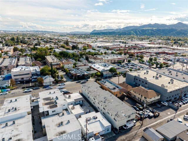 Building Photo - 301 E Alameda Ave